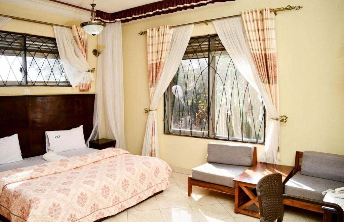 Country Lake Resort Garuga Entebbe Buitenkant foto
