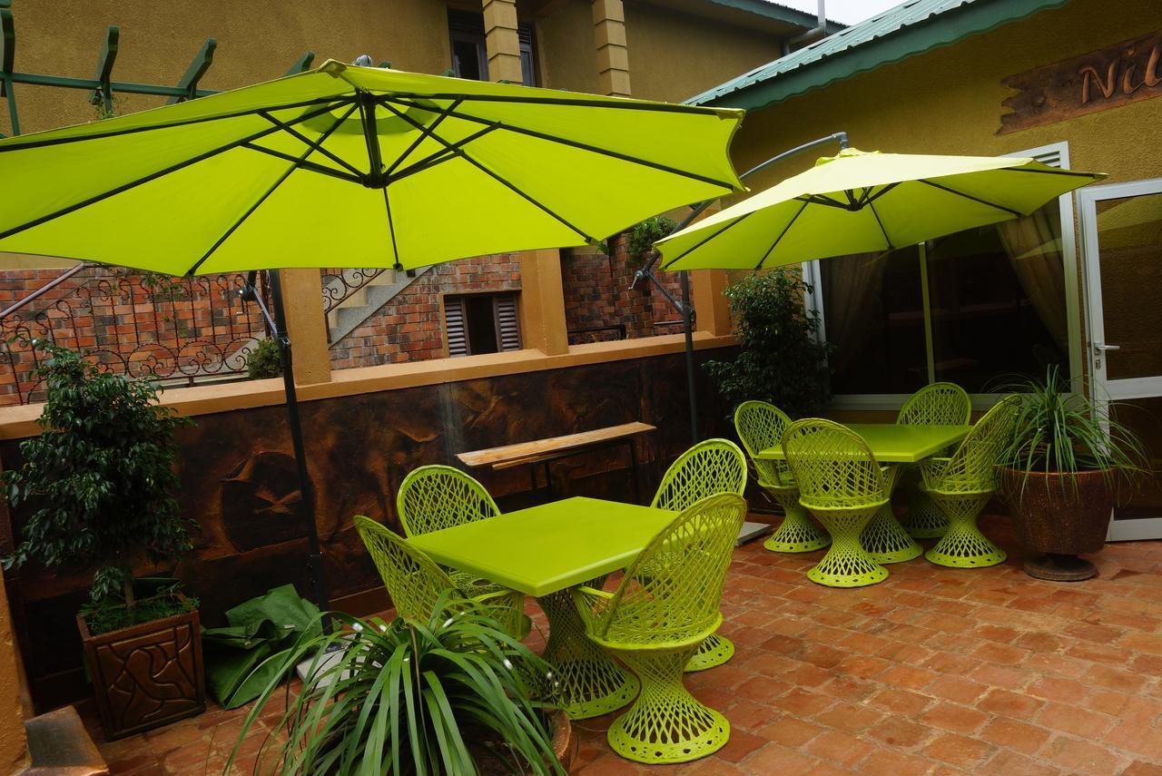 Country Lake Resort Garuga Entebbe Buitenkant foto