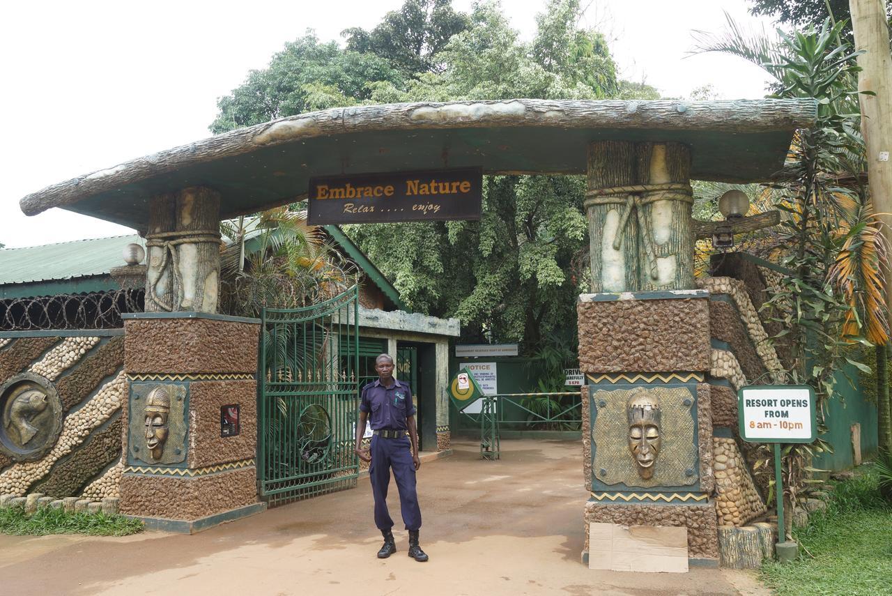 Country Lake Resort Garuga Entebbe Buitenkant foto